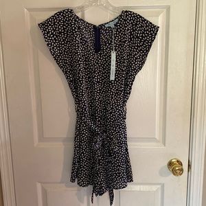 Women’s romper size small